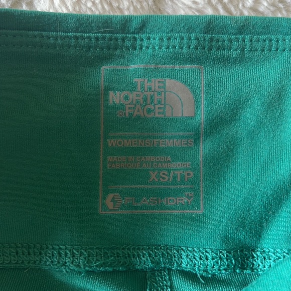 North Face crop leggings never worn - Picture 2 of 5